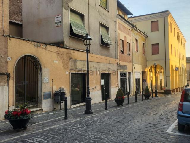 Locale in affitto di 94 m² in Via Venti Settembre, 8
