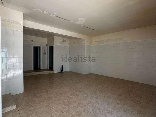 Locale in affitto di 95 m² in Via Generale Eugenio Di Maria