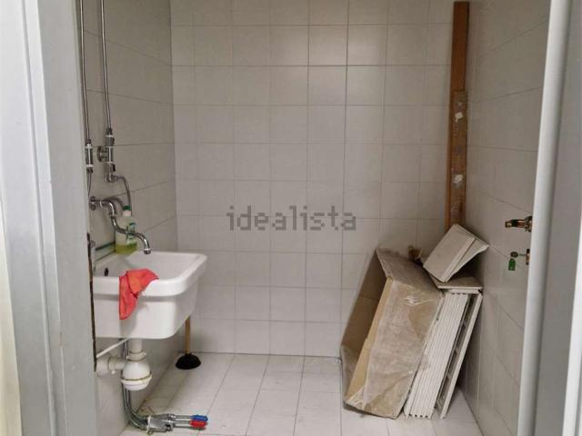 Locale in affitto di 95 m²