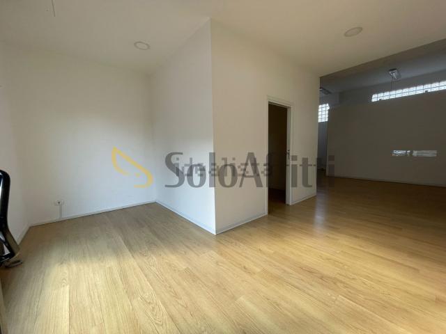 Locale in affitto di 95 m²