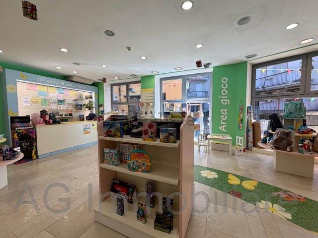 Locale in affitto di 96 m² in Corso Giuseppe Garibaldi, 30