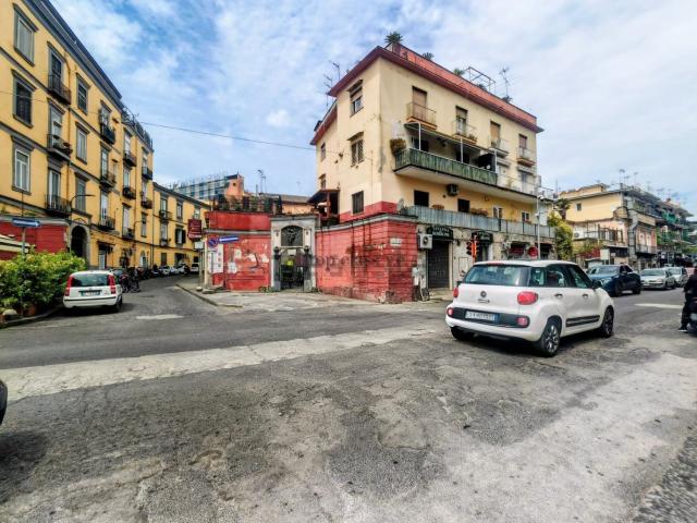 Locale in affitto di 13 m² in Via Bosco di Capodimonte