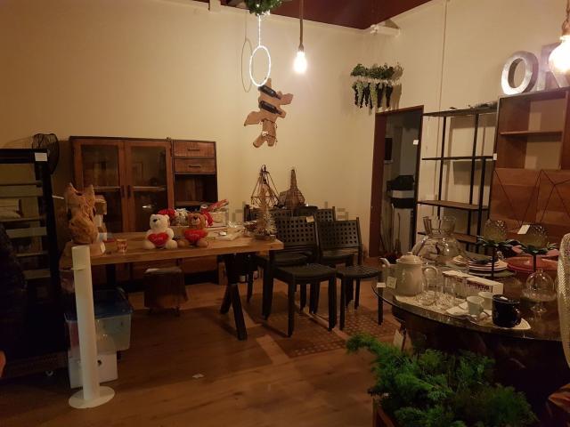 Locale in affitto di 100 m²