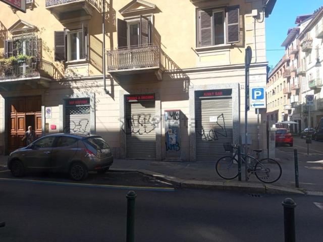 Locale in affitto di 100 m² in Via Claudio Luigi Berthollet, 37