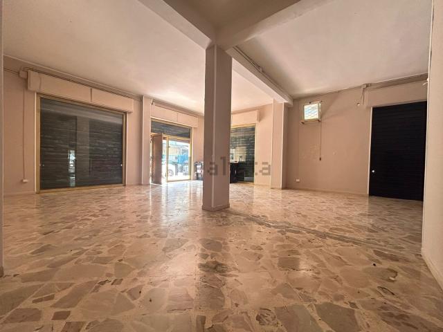 Locale in affitto di 100 m² in Via Gorgone Giovanni, 61