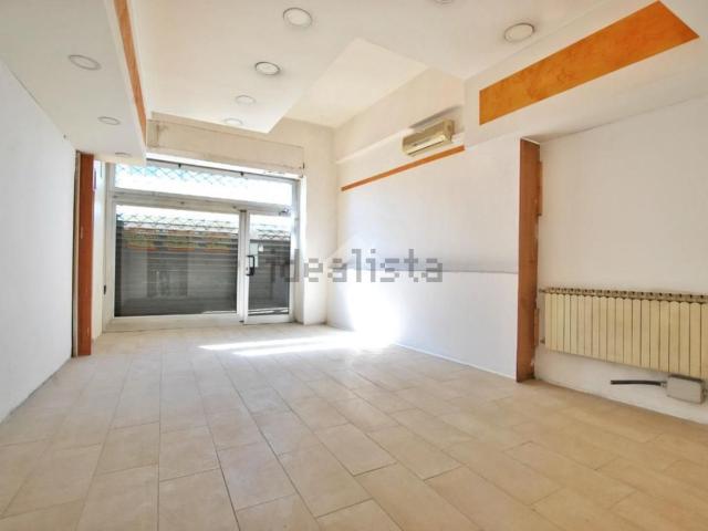 Locale in affitto di 100 m² in Via Giuseppe Mazzini, 50