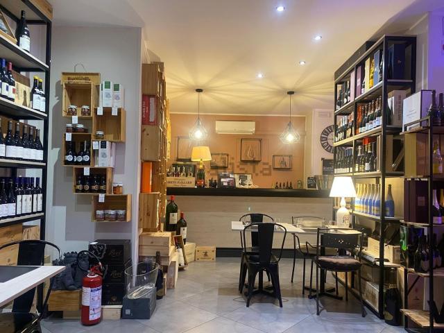 Locale in affitto di 100 m² in Via Giovanni Caboto