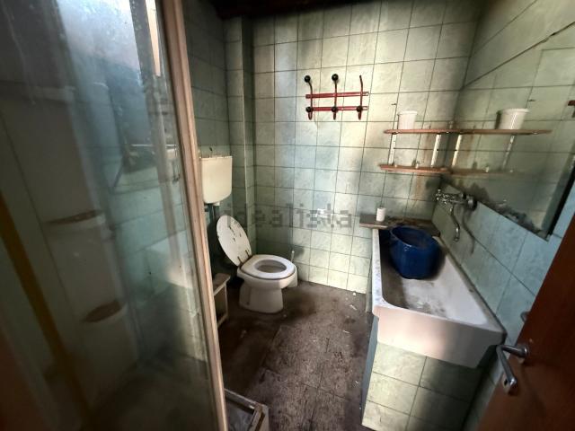 Locale in affitto di 100 m² in Via del Casale Rocchi