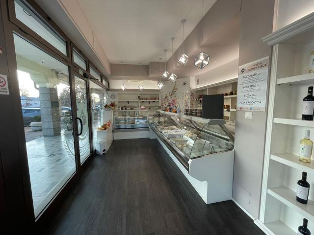 Locale in affitto di 100 m² in Via della Provvidenza