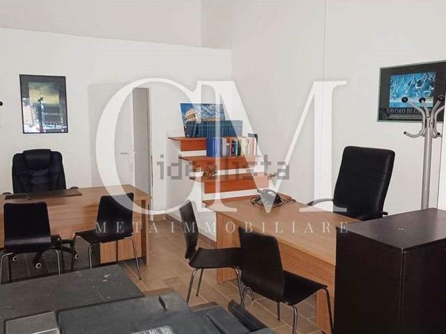 Locale in affitto di 100 m² in Via Fezzan