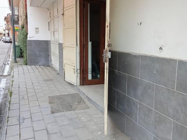 Locale in affitto di 100 m² in Via Milano
