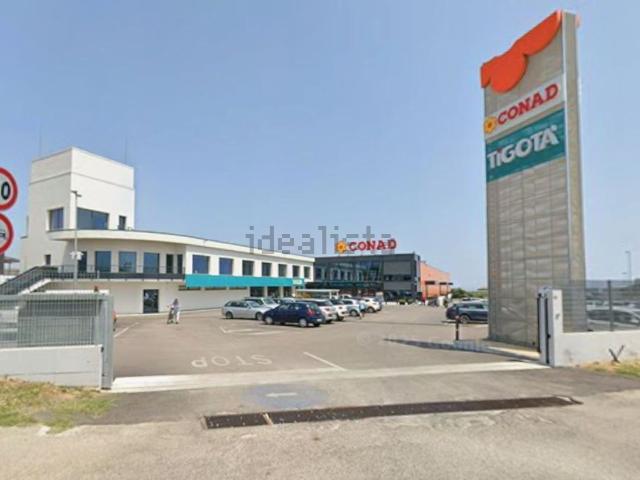 Locale in affitto di 100 m² in Via Nazionale per Lanciano