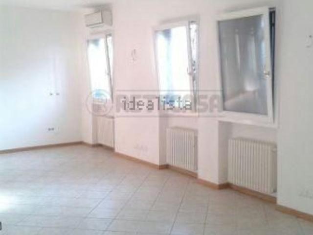 Locale in affitto di 100 m² in Via Palladio, 1