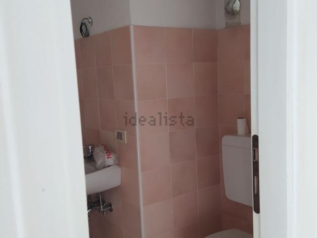 Locale in affitto di 100 m² in Via Quintiliano Ermacora, 10