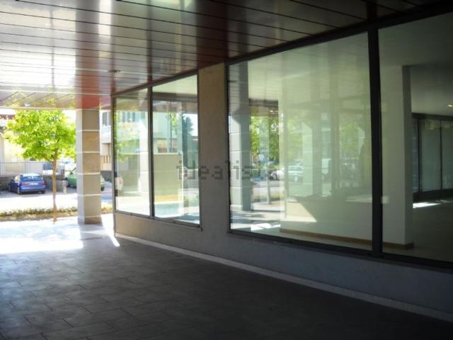 Locale in affitto di 100 m² in Via Roma