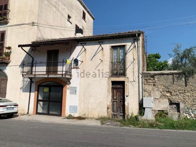 Locale in affitto di 100 m² in Via Vittoria Colonna