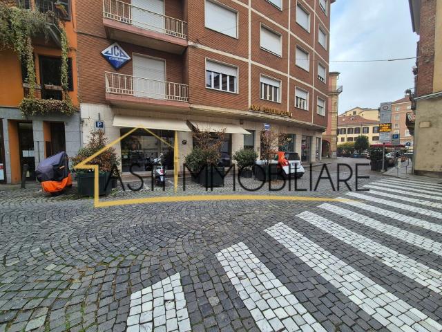 Locale in affitto di 100 m² in Via XX Settembre