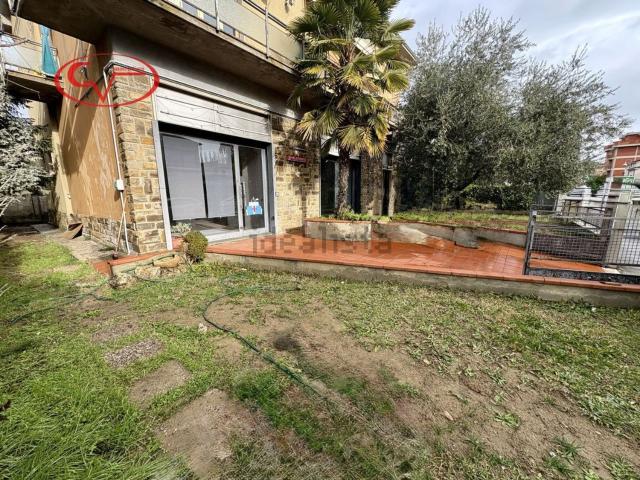 Locale in affitto di 100 m² in Viale Europa