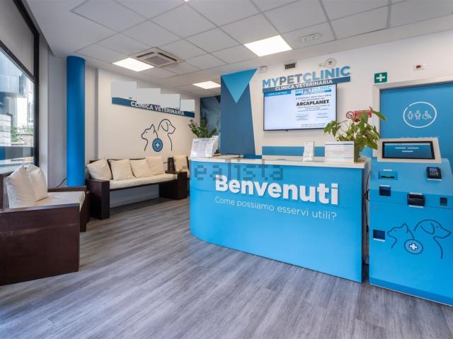 Locale in affitto di 100 m² in Borgo Sarchiani, 16