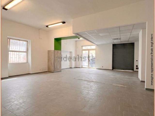 Locale in affitto di 100 m² in Piazza San Erasmo