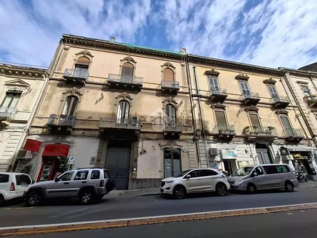 Locale in affitto di 101 m² in Via Umberto I, 219