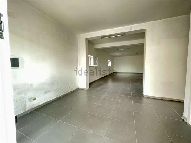 Locale in affitto di 103 m²