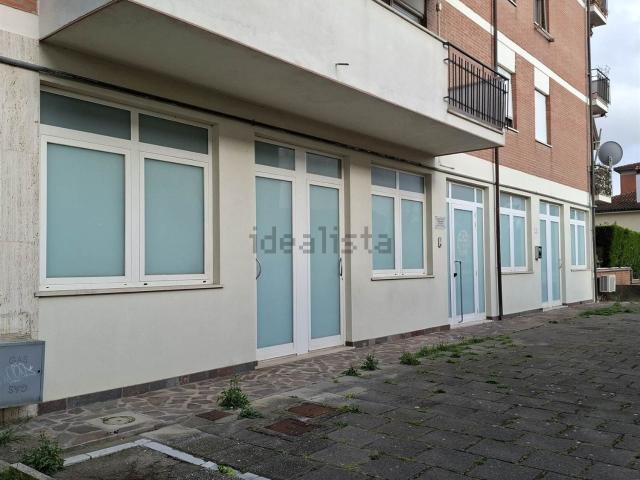 Locale in affitto di 105 m²