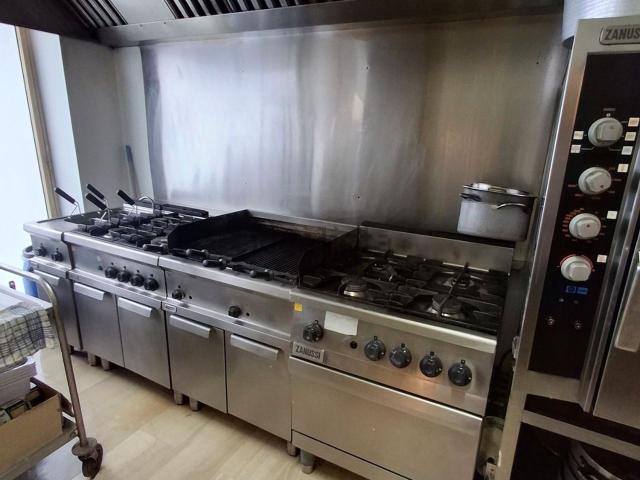 Locale in affitto di 105 m² in Via Ceccario, 8