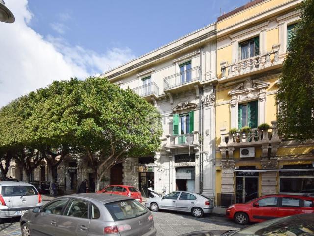 Locale in affitto di 105 m² in Via Loggia dei Mercanti, 14