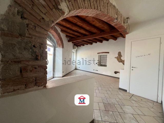 Locale in affitto di 105 m² in Via San Bernardino, 60