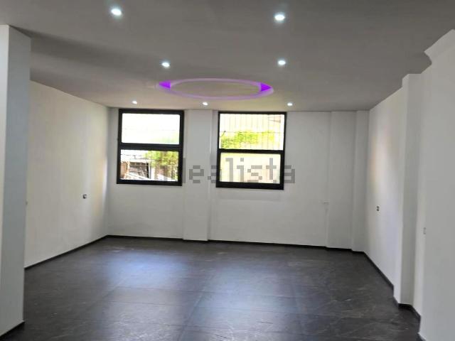 Locale in affitto di 105 m² in Via Panciatichi, 1