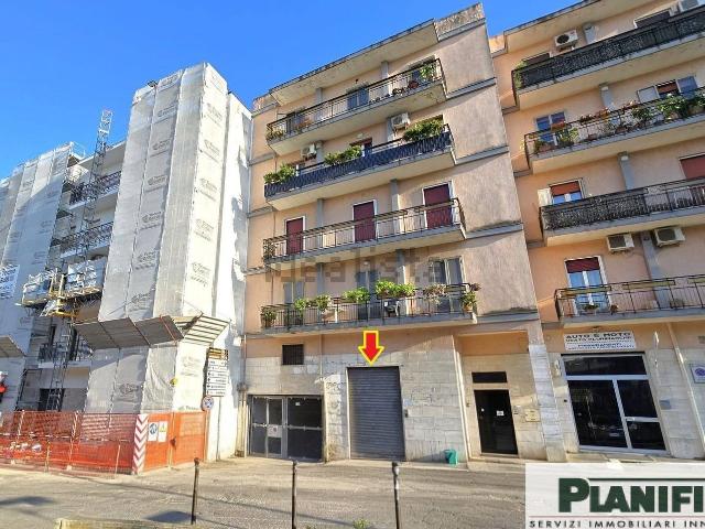 Locale in affitto di 106 m² in Largo San Francesco, 7