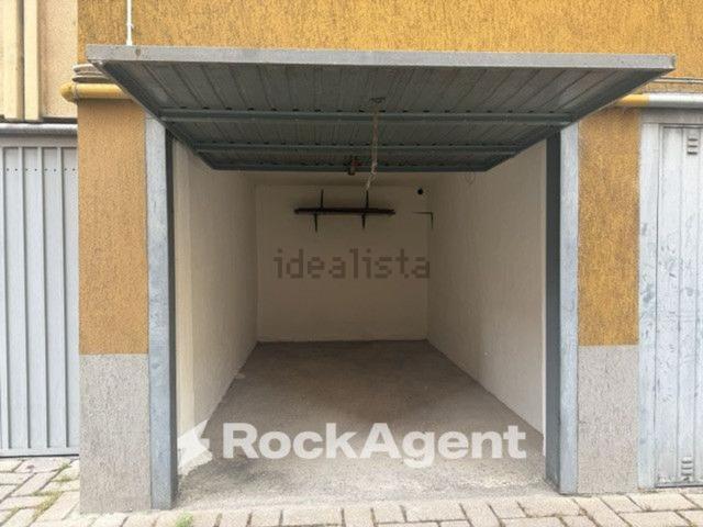 Locale in affitto di 10 m² in Via Marmolada