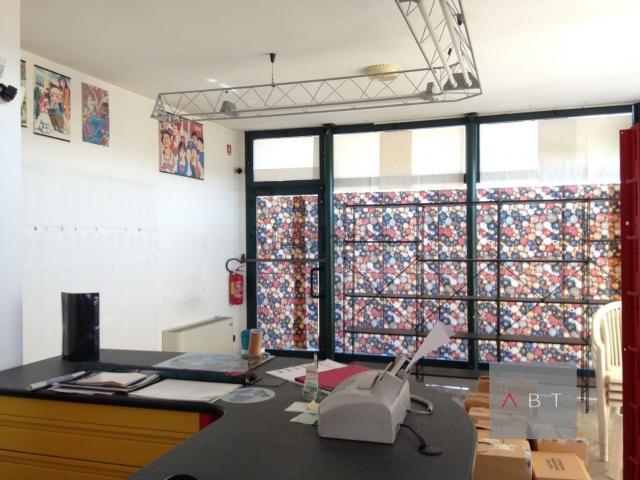 Locale in affitto di 110 m²