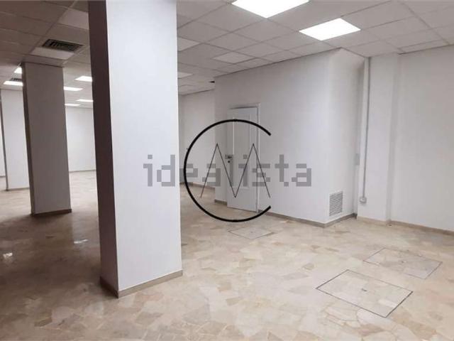 Locale in affitto di 110 m²