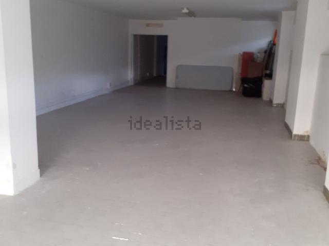 Locale in affitto di 110 m² in Via Antonio Amato, 174