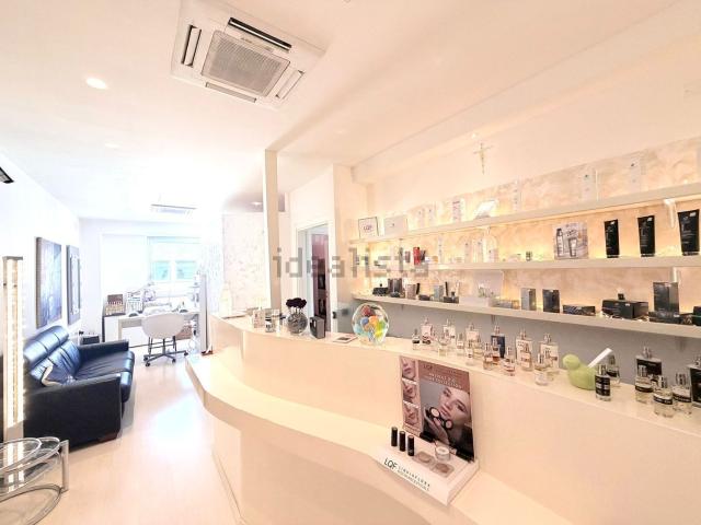 Locale in affitto di 110 m² in Via del Maglio, 2