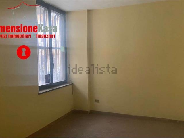 Locale in affitto di 110 m² in Via Nazionale delle Puglie, 13