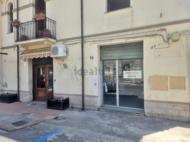 Locale in affitto di 110 m² in Via Santa Maria dell&apos Imperio, 56