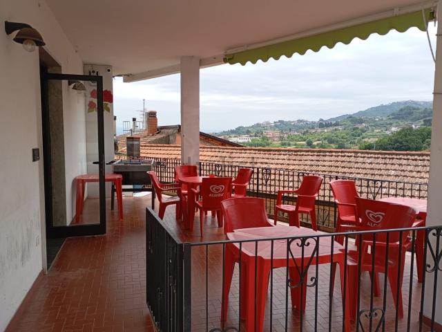 Locale in affitto di 110 m² in Via principe umbero I