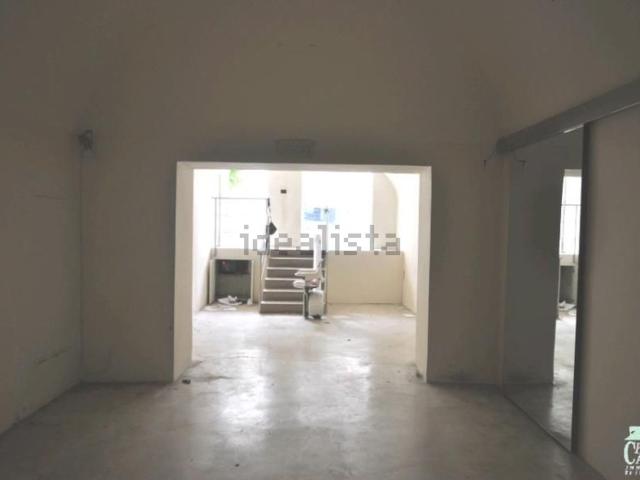 Locale in affitto di 110 m² in Via Roma