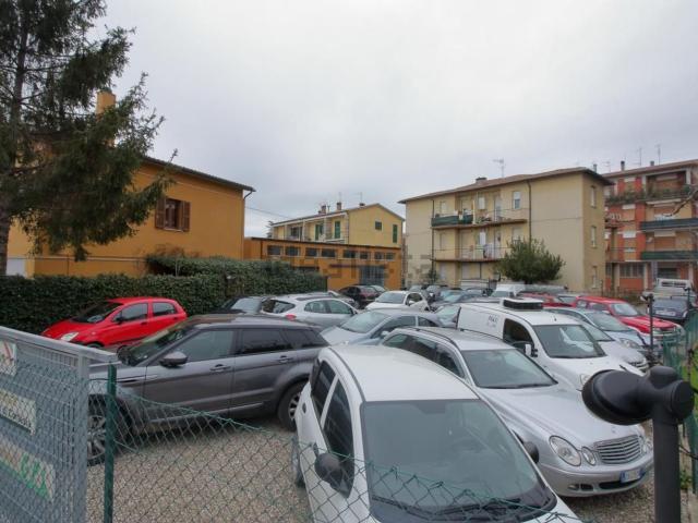 Locale in affitto di 110 m² in Viale Europa
