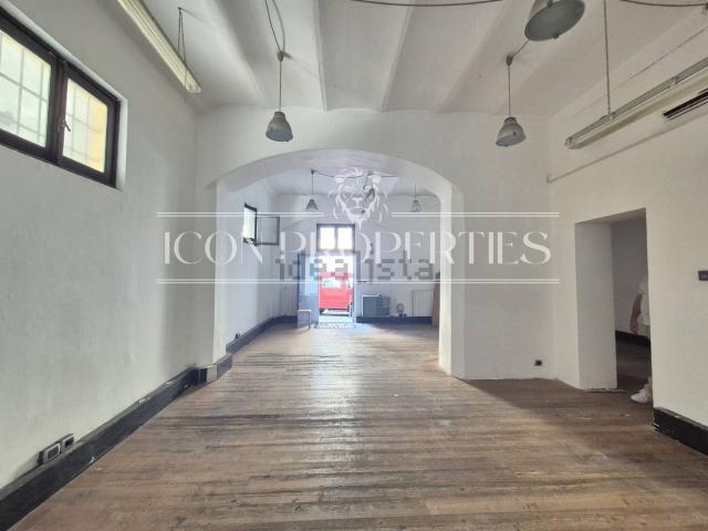 Locale in affitto di 110 m² in Corso San Gottardo, 3