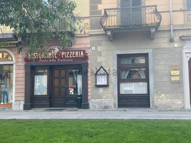 Locale in affitto di 110 m² in Piazza Liderico Vineis, 6