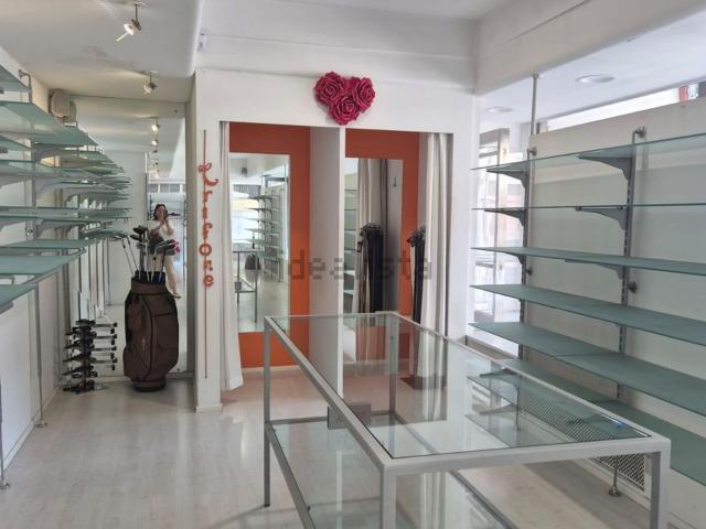 Locale in affitto di 110 m² in Piazza Vittorino da Feltre