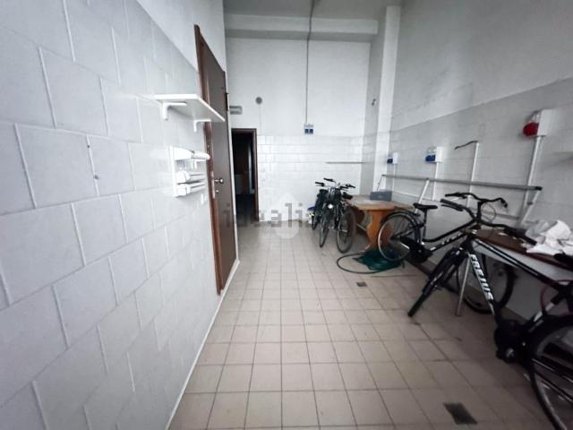 Locale in affitto di 112 m² in Via Silvio Pellico, 17