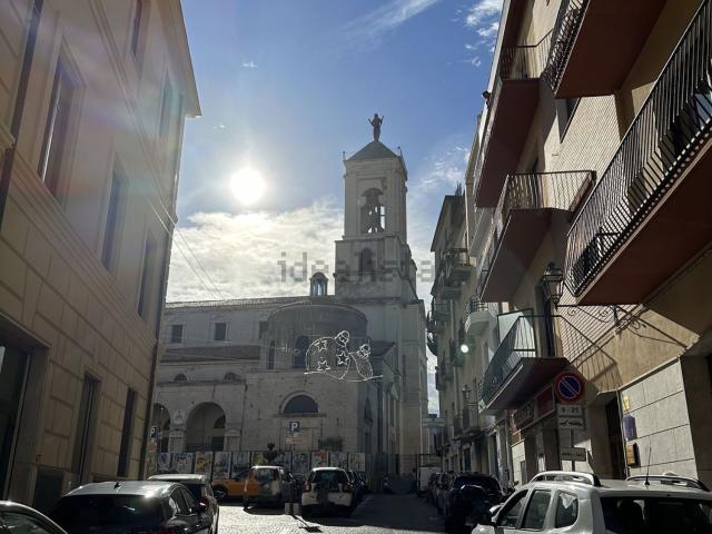 Locale in affitto di 113 m² in Via dell&apos Arcivescovado