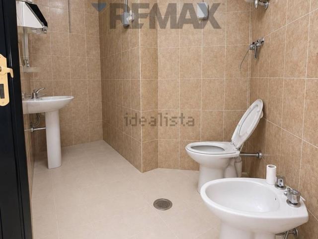 Locale in affitto di 113 m² in Viale Della Repubblica, 69