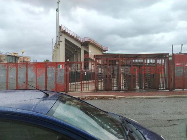 Locale in affitto di 114 m² in Via Italo Alaimo, 35