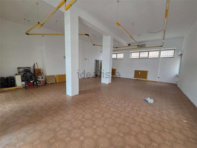 Locale in affitto di 115 m²